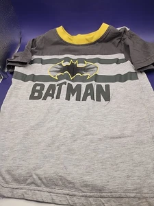 Child S Batman T-shirt Size For - Picture 1 of 2