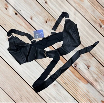 Nuevo con etiquetas Dolls Kill S negro imitación cuero abrigo top Foto 1 de 3