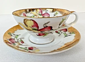 Vintage Floral, Blossoms Teacup and Saucer W/ Gold Accent Made in Occupied Japan - Imagen 1 de 20