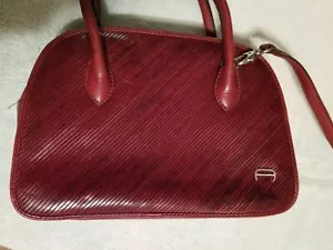 ETIENNE AIGNER GENUINE LEATHER PURSE - barely used - NM Condition - Picture 1 of 12