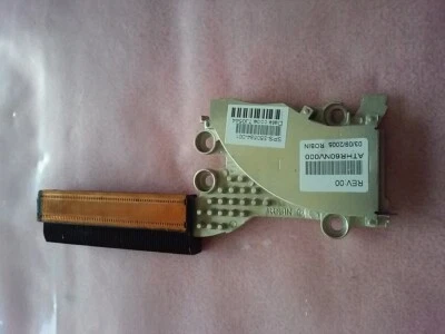 Disipador térmico HP Compaq NX9105 Presario R3000 360684-001 ATHR60NV000    Foto 1 de 3