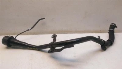 Cuello de llenado de combustible para Subaru Legacy 2013 Foto 1 de 4