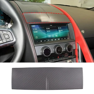 Cubierta decorativa de pantalla de navegación de carbono mate para Jaguar F-TYPE 2013-22 - Imagen 1 de 9