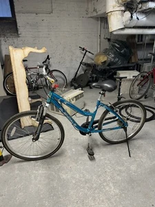 Bike - Picture 1 of 7