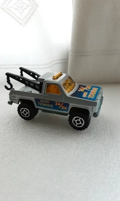 CHEVROLET DEPANNEUSE PUB QUICK TOWING GRISE MAJORETTE - Photo 1/4