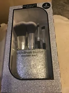 Danielle creations deluxe brush set with brush holder new 5 pieces - Picture 1 of 2