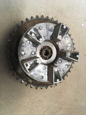 Brida de rueda trasera Honda FT500 1982-1983 Ascot 42610-MC8-670 Foto 1 de 3