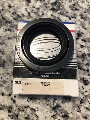 Wheel Seal-4WD National  710228 fits 1988 Subaru Justy New In Carquest Box ! - Image 1 of 3