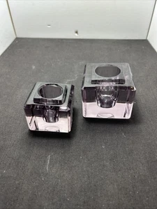 Viktorianisches quadratisches Glas Tintenfass, wie besehen, keine obere Farbe - violett 2,5” x 2”, 3” x 2,5” - Bild 1 von 9