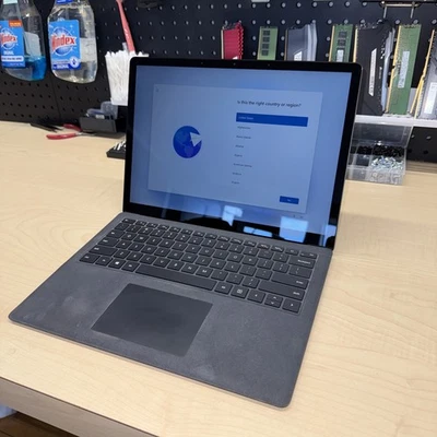 Microsoft Surface 13,5" (SSD de 512GB, Intel Core i7-8650U, 1.90GHz, 16GB RAM) - Imagem 1 de 3