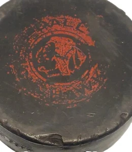 DALLAS BLACKHAWKS VINTAGE OFFICIAL HOCKEY PUCK MADE IN CANADA 🇨🇦 WELL USED - Picture 1 of 7