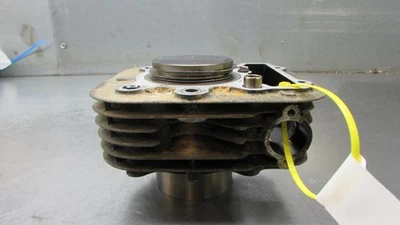 Yamaha XT250 XT 250 1983-On Engine Cylinder Barrel And Piston - Image 1 of 4