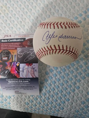 Montreal Expos  HOF'er Andre Dawson  Autographed ML baseball  JSA Certified - Image 1 of 2