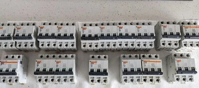 Merlin Gerin Triple Pole MCB'S 10,20,25,32,40,63 Amp C60H Circuit Breakers. - Image 1 of 4