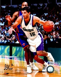 Peja Stojakovic Sacramento Kings autographed 8 x10 # 4 of 4 w/Beckett COA - Picture 1 of 1