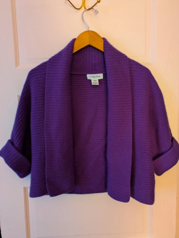 Cárdigan Suéter Calvin Klein Petite Púrpura 100% Cachemira Corte Frente Abierto Talla PS  Foto 1 de 4