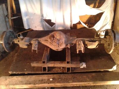 Used Rear Drive Axle Assembly fits: 1998  Infiniti qx4 locking Rear Grad - Image 1 of 4