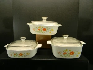 Corning Ware Wildflower Casseroles with glass lids - Picture 1 of 6