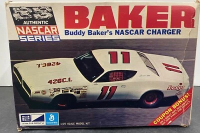 MPC 1702 BUDDY BAKER DODGE CHARGER #11 NASCAR RACER 1:25 McM KIT NIOB SI - Image 1 of 4