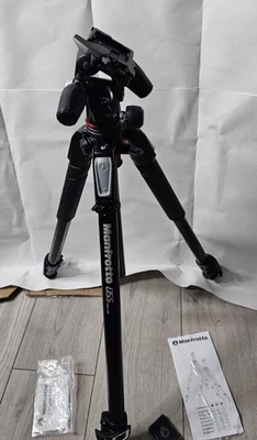 Manfrotto 500 Aluminum Tripod with Head - MK055XPRO3-3W - Image 1 of 4