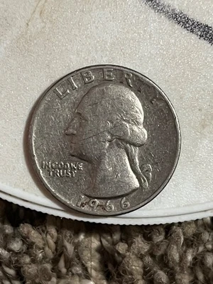 Raro cuarto 1966 con error de llanta, sin marca de ceca, coleccionable genuino  Foto 1 de 2