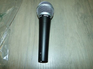 Pyle PDMIC58 Microfono palmare dinamico SOLO SCATOLA APERTA - Foto 1 di 5