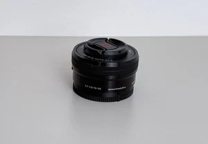 Sony 16-50mm E f/3.5-5.6 PZ OSS - SELP1650 - schwarz - Picture 1 of 3