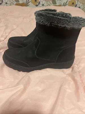 Khombu Addison Black Faux Leather Winter Snow Boots Faux Fur Trimmed Women's 8M - Image 1 of 4