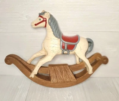 Placa de caballo mecedor colgante de pared de madera de colección rojo azul #2885-0 decoración de guardería Foto 1 de 4