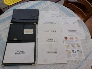 JAGUAR XJ8 XJR X308 HAND BOOK PACK AND TWO JAGUAR WALLETS - Picture 1 of 11