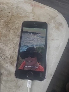 Apple iPhone A1453 USED LOCKED. - Picture 1 of 2