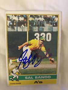 Oakland A's Sal Bando signed 1976 Topps card