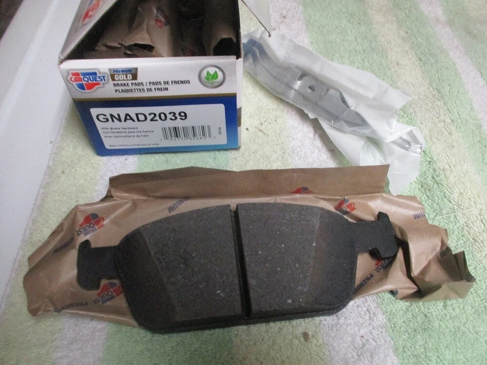 Pastilhas de freio a disco dianteiro D2039 Fit's 2017 Ford Transit connect peças novas em folha - Imagem 1 de 1