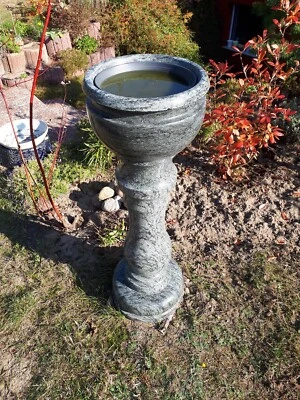 Kugelbrunnen aus Granit | Säulenbrunnen, Granitbrunnen - Bild 1 von 4