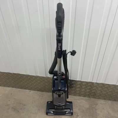Shark Powered Lift-Away Upright Vacuum Cleaner - Grey (NV620UKT) - Image 1 of 4
