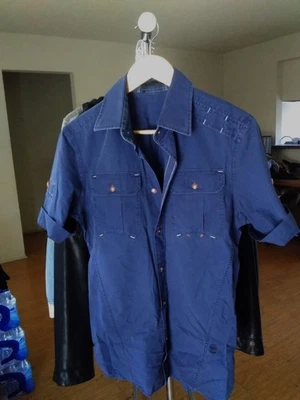RAW - Camisa azul manga corta para hombre talla pequeña Foto 1 de 3