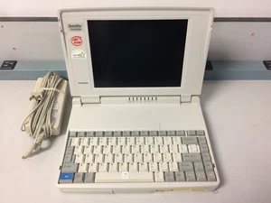 Vintage Toshiba Satellite Laptop T1910CS/200 (nicht funktionsfähig) - Bild 1 von 10