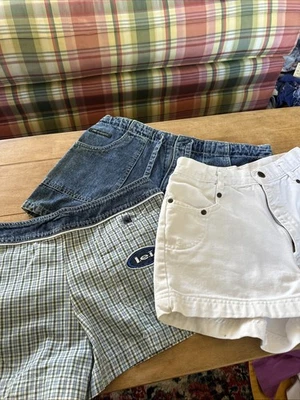 VTG Lot 3 Pair Jean Shorts Womens 7/8  Denim Jorts 90s Y2K - Image 1 of 4