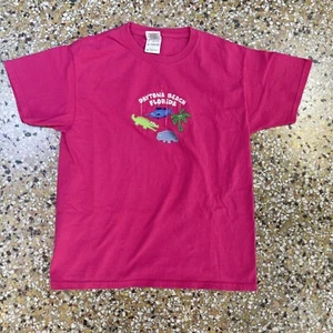 Kids Daytona Beach, FL Embroidered Animals Medium T-Shirt As Is Small Hole - Picture 1 of 8