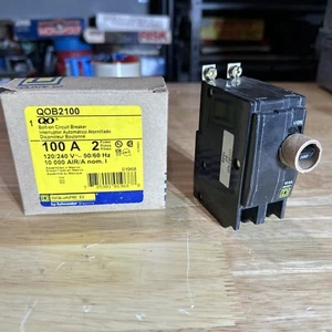 Square D QOB2100 100 A Miniature Circuit Breaker - Picture 1 of 8