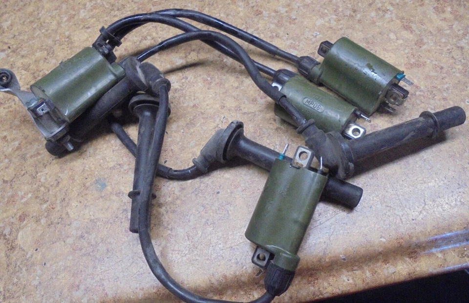 Honda VFR 800 VFR800 2000 interceptor bobina de encendido bujía cables eléctricos Foto 1 de 1