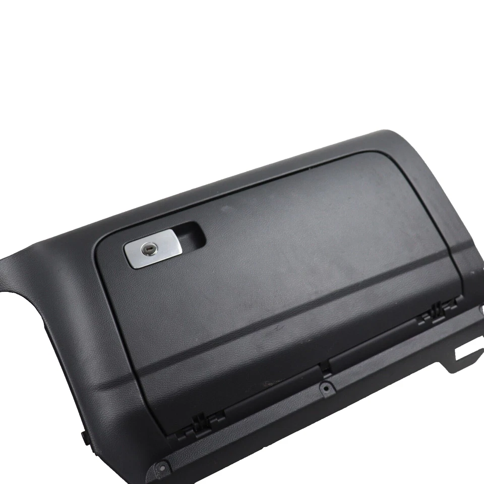 02-05 Guantera Volkswagen Jetta *modelo más grande* GRIS OSCURO/NEGRO ~ 010 12 15 24 Foto 1 de 4