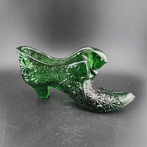Grüner Glasschuh Gänseblümchen und Knopf Katzenschuh Vintage Kunstglas 5,5" - Bild 1 von 9