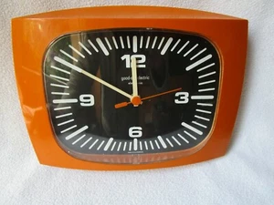 good-old-electric electronic Design Wanduhr 70er Uhr Kunststoff orange selten - Picture 1 of 7