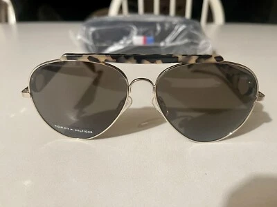 Очки солнцезащитные унисекс Tommy Hilfiger X Gigi Hadid 58 мм с жестким чехлом новые с ценниками - Изображение 1 из 4