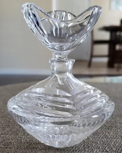 LOVELY ESTATE SALE CUT CRYSTAL PERFUME BOTTLE - EXCELLENT - Picture 1 of 8