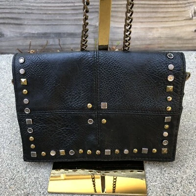 MOSSIMO SUPPLY CO Bandolera Cartera Bolso de Hombro Negro Tachonado Cuero Vegano Foto 1 de 4