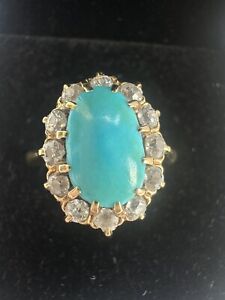 Turquoise and diamond Vintage Antique  ring. 18ct Gold. Circa 1930s