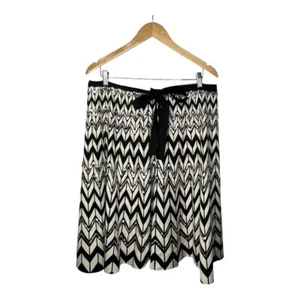 BCBGMAXAZRIA Sequin Skirt Black White Chevron Print Tie Waist Women Size Medium - Picture 1 of 9