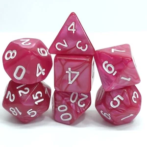 Nuevo conjunto de 7 piezas de dados de frambuesa poliédrica perlada con bolsa D&D RPG - Imagen 1 de 3